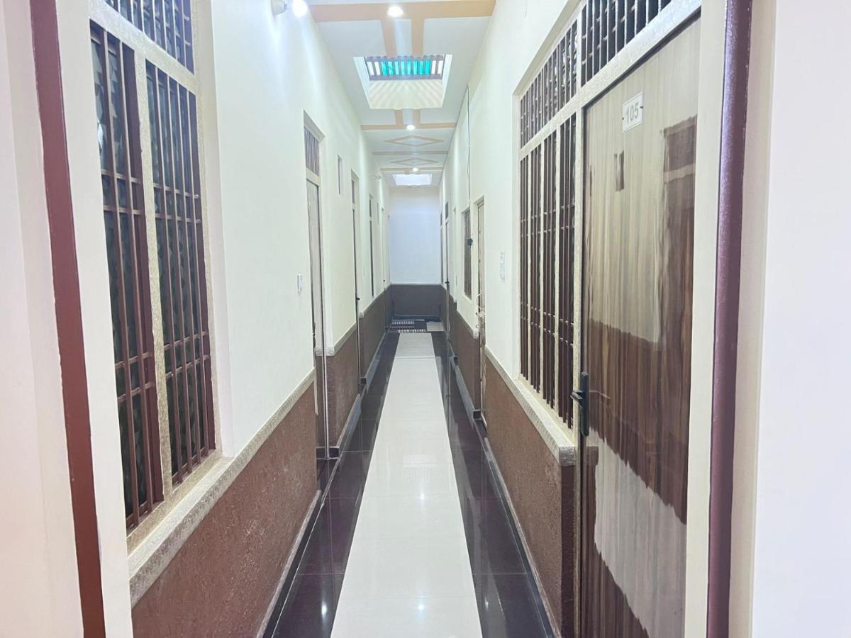 The Orchid Villa Homestay - Walkable Distance From Taj Mahal Агра Экстерьер фото